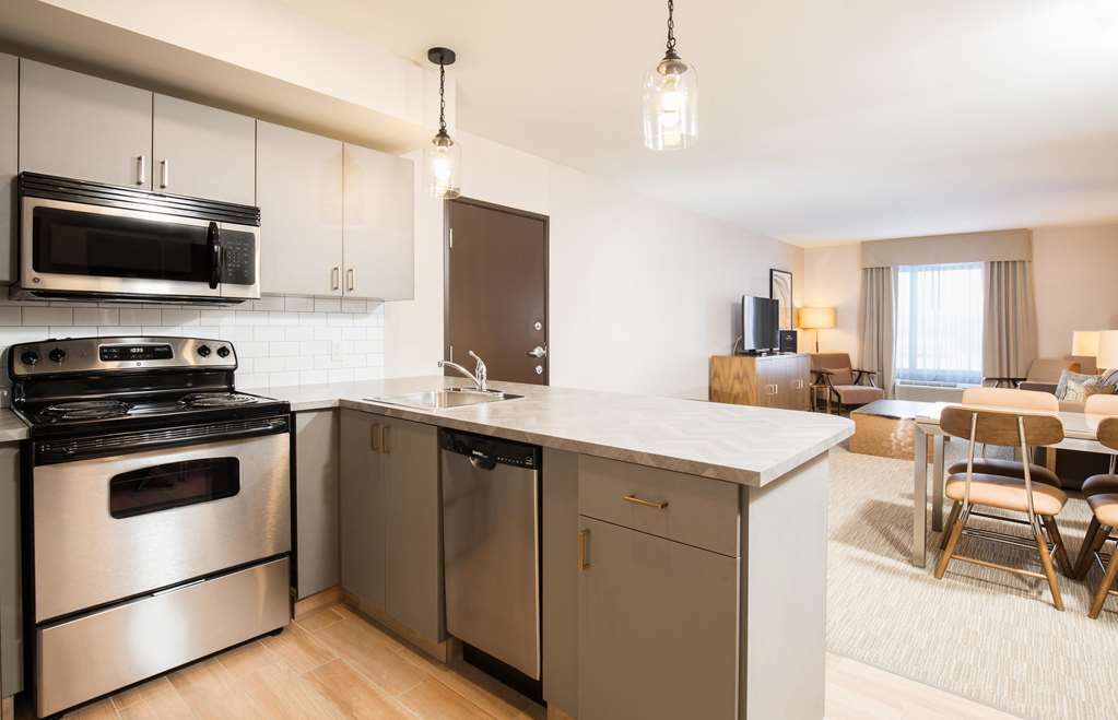 Pomeroy Hotel Fort Mcmurray Habitación foto