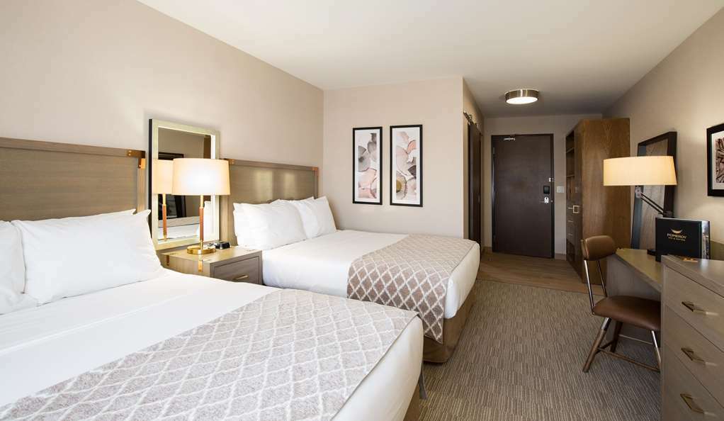 Pomeroy Hotel Fort Mcmurray Habitación foto