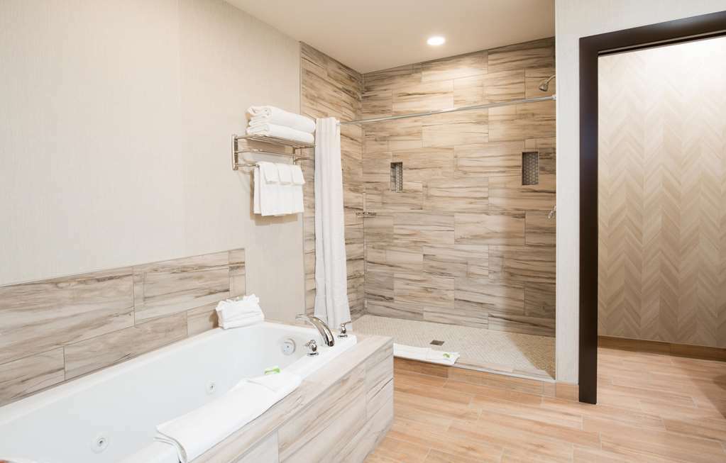 Pomeroy Hotel Fort Mcmurray Servicios foto